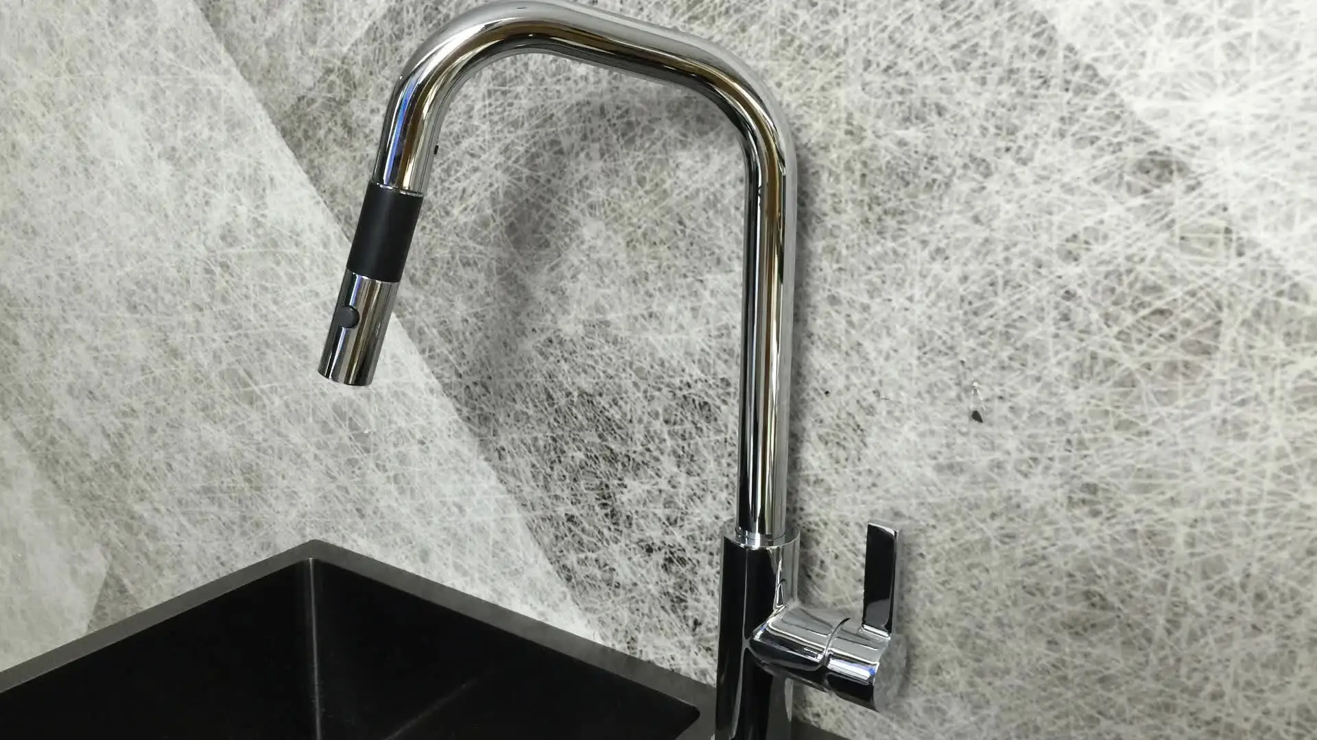 

Новый Стильный хромированный смеситель для кухонной раковины