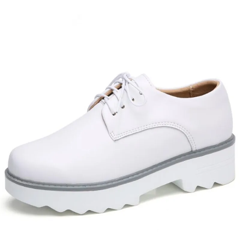 

Новые женские туфли, модные кожаные туфли на толстой подошве с квадратными корнями, легкие и удобные универсальные повседневные женские ту...