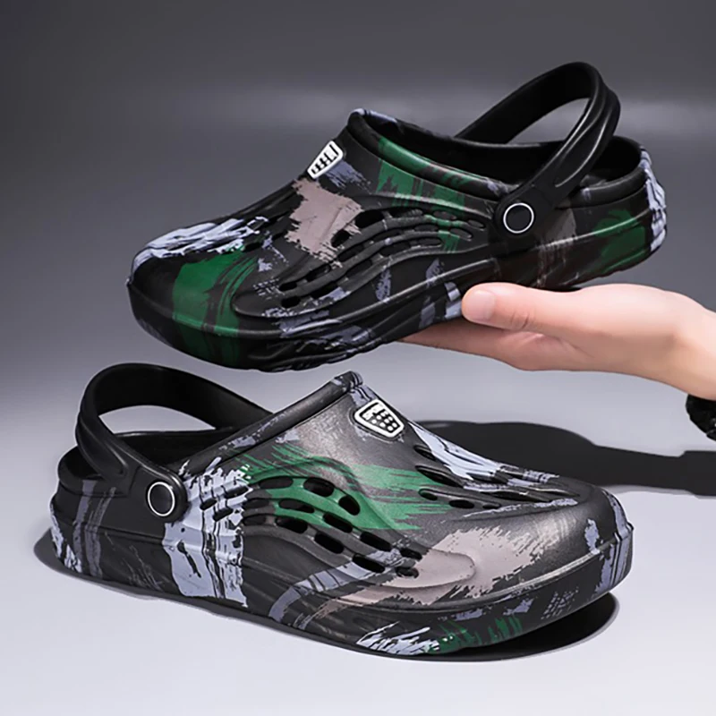 Summer Men's Clogs Garden Shoes Non Slip Mules Male Outdoor Slippers Beach Sandals Size 39-45