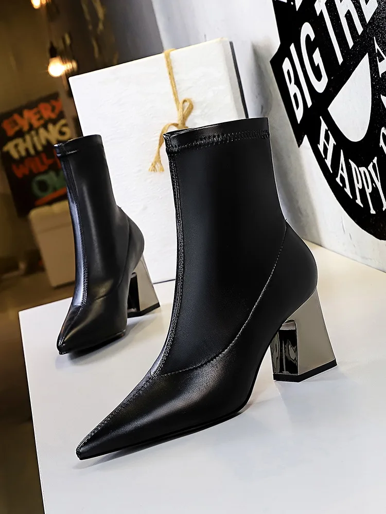 

Женские сапоги, зимние сапоги на толстом высоком каблуке, соблазнительные Клубные остроносые тонкие сапоги, однотонные