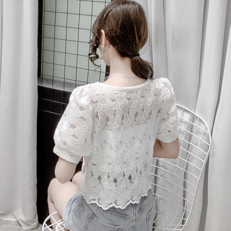 

Female Elegante Square collar Short Sleeve Women shirt Summer Lace Embroidered Pockets short blouse Women Clothing 912H