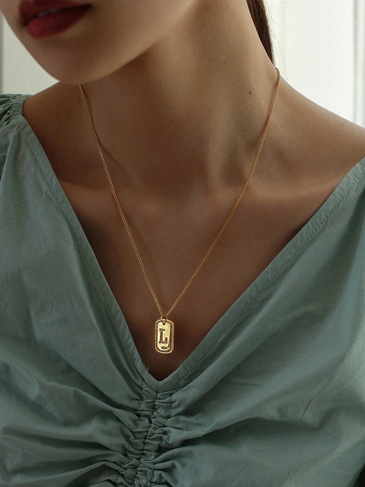 Модные золотые английские буквы квадратный брендовая кулон ожерелье для женщин