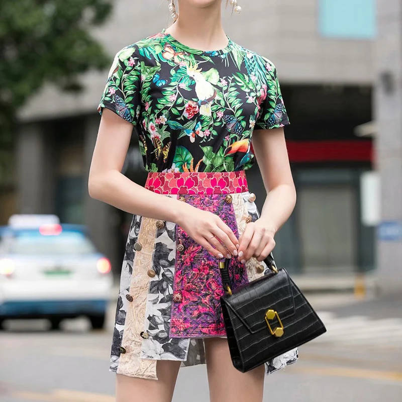 

Runway Bohemia Vintage Print Flowers T-Shirt Metal Buckle Mini Skirt Women'S Two-Piece Spring Summer High Quality New Designer