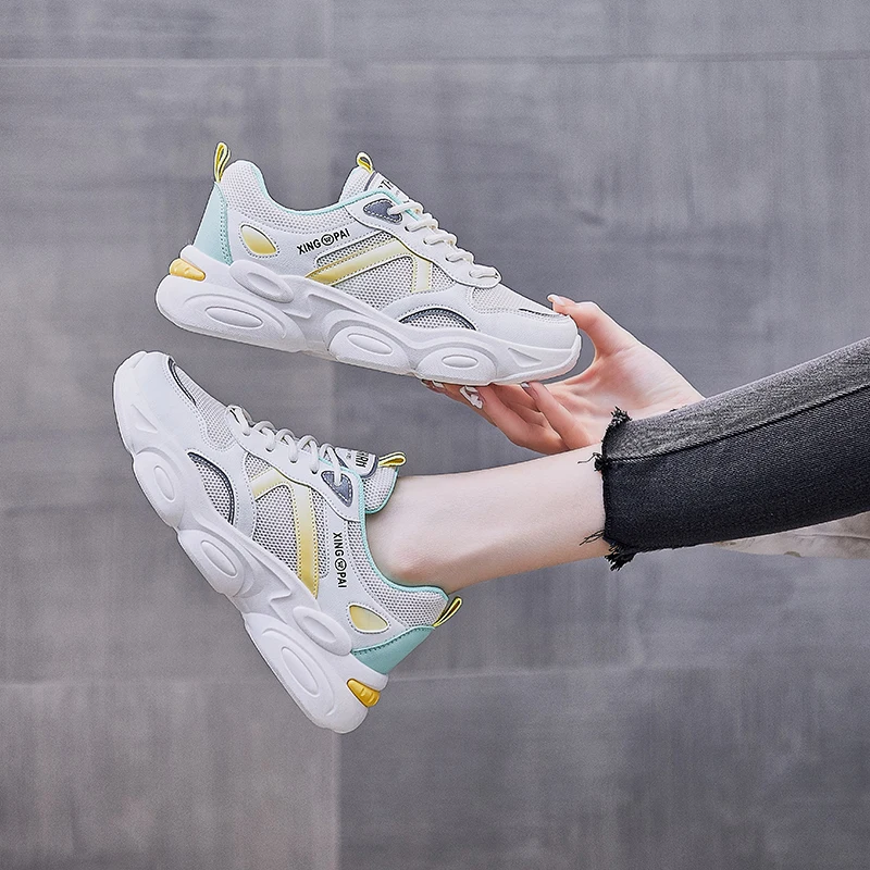 

2021 New Women Chunky Platform Sneakers Fashion Women Casual Black White Old Dad Walking Women Footwear Women's Vulcanize Shoes