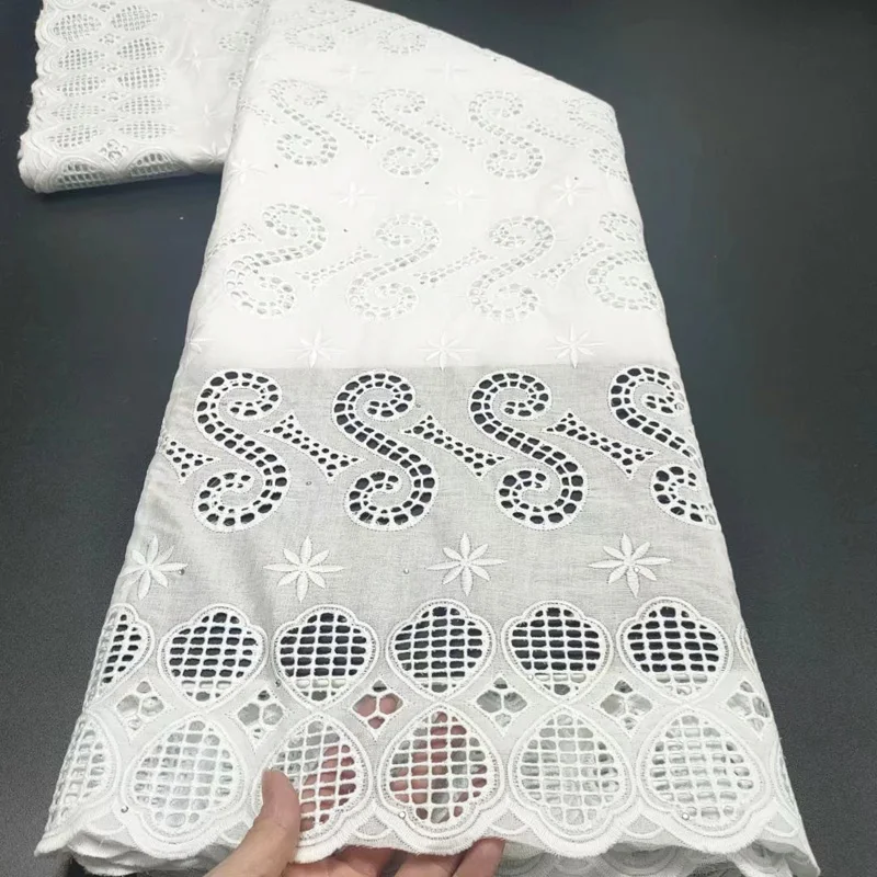 Latest Design 100% Cotton African Lace Fabric 2021 High Quality   Nigerian Swiss Voile In Switzerland