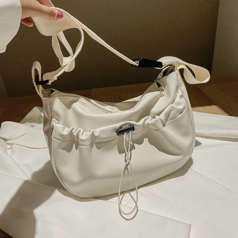 

Hong Kong Style Bag Tide 2021 New Soft Leather Wide Shoulder Strap Light Casual Large Capacity Drawstring Shoulder Messenger Bag