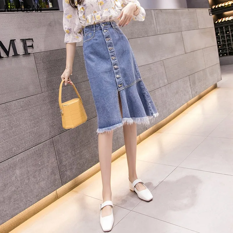 Женская джинсовая юбка средней длины стильная синяя Однотонная с одной