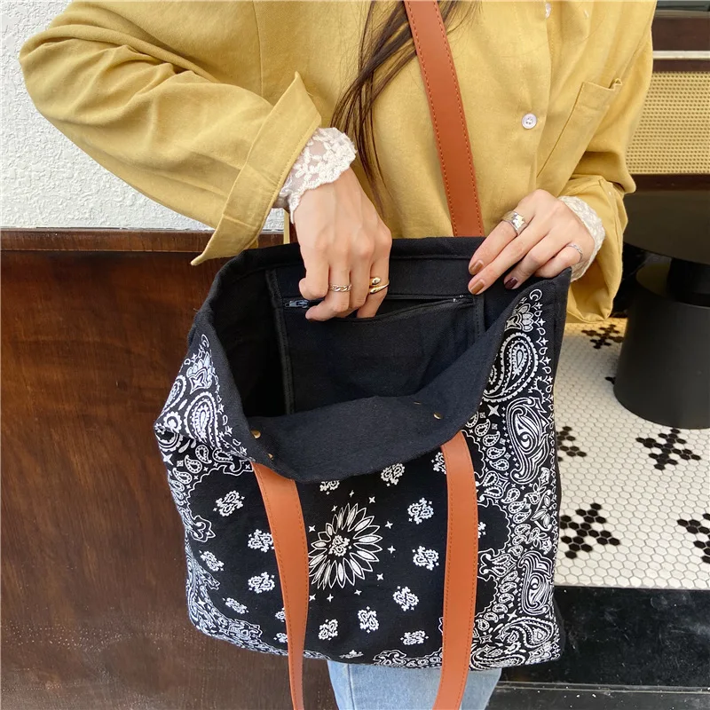 

Women Vintage Cashew Pattern Shoulder Bag Large Capacity Students Books Bag Female Soft Cloth Fabric Handbag PU Strap Canvas Bag