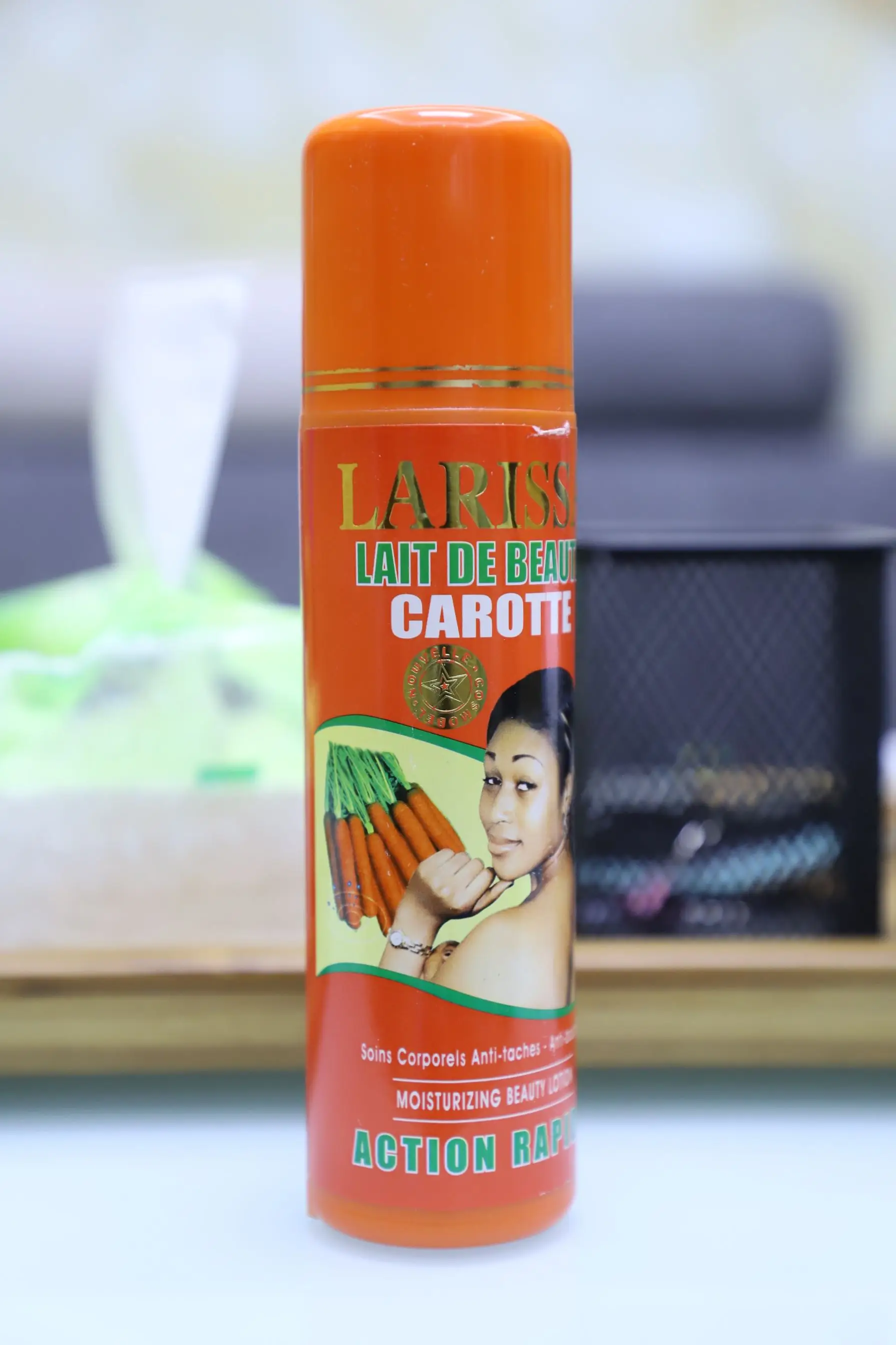

LARISSA LAIT DE BEAUTE CAROTTE Whitening Beauty Lotion 250ml
