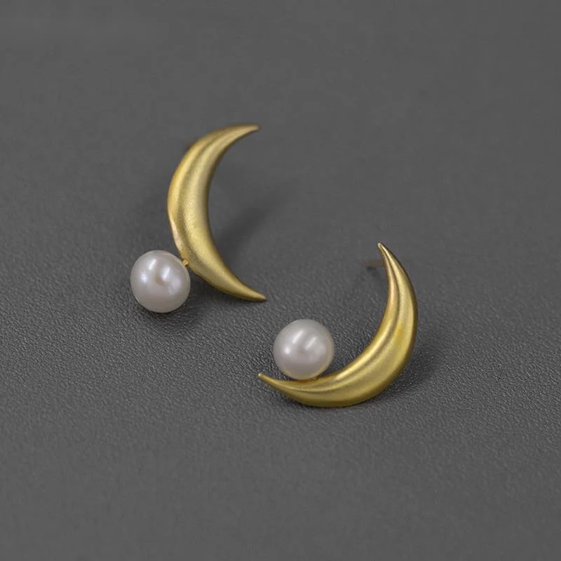 

Серьги-гвоздики Асимметричные женские из серебра 925 пробы с пресноводным жемчугом и Луной