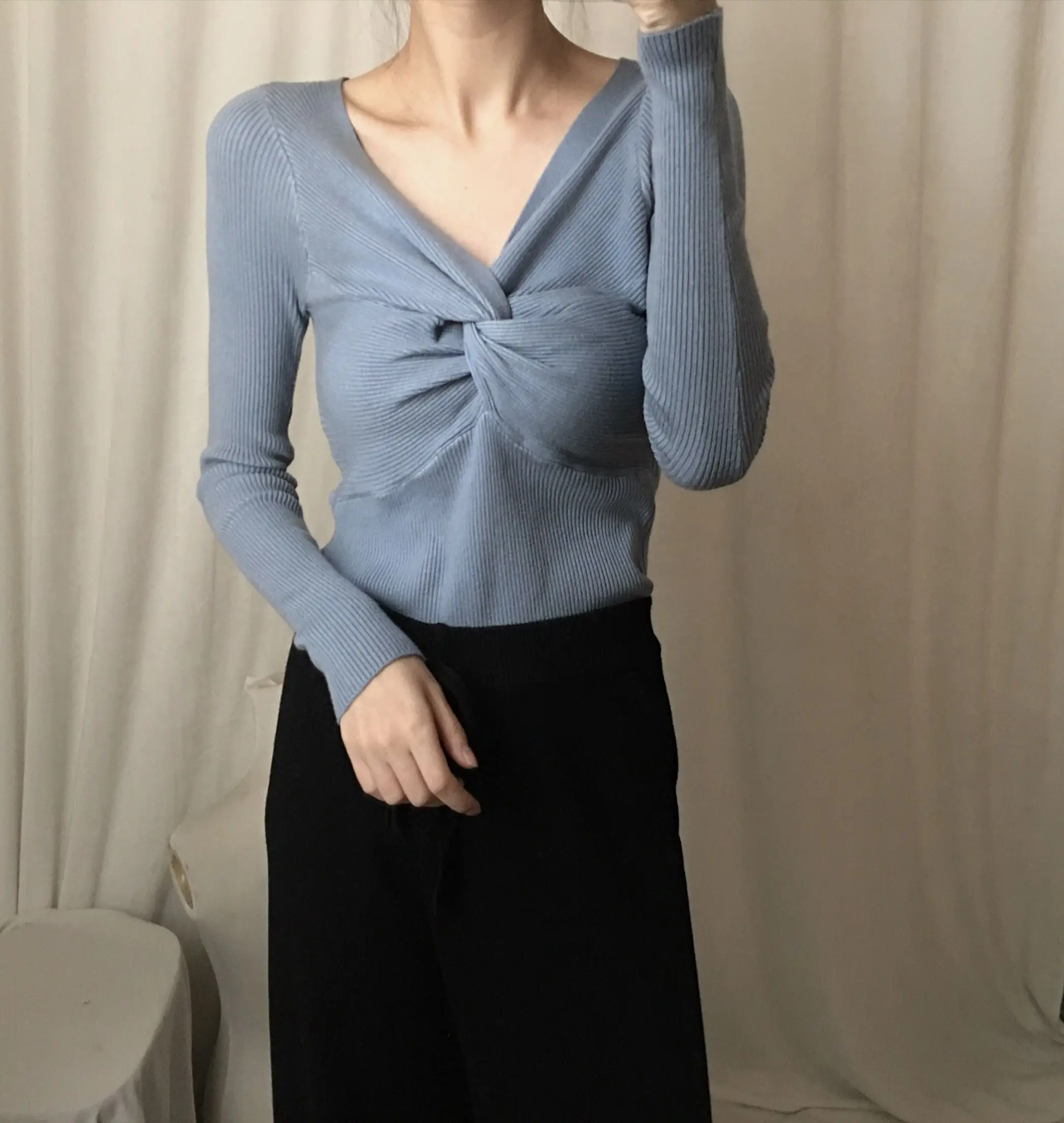 

Pullover Women Spring 2020 Korean Style Sexy Cross V Neck Bodycon Knitted Sweater Tops Basic Knitwear Black Red T440