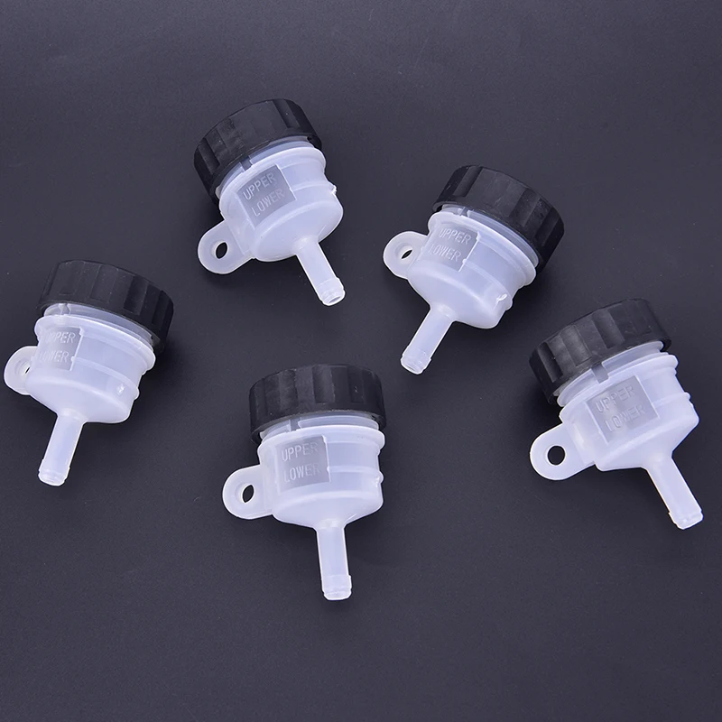 

Motorcycle Brake Fluid Rear Cylinder Tank Oil Cup for SUZUKI GSXR600 GSXR750 B-KING SUZUKI GSXR750 GSX-S1000 F AB