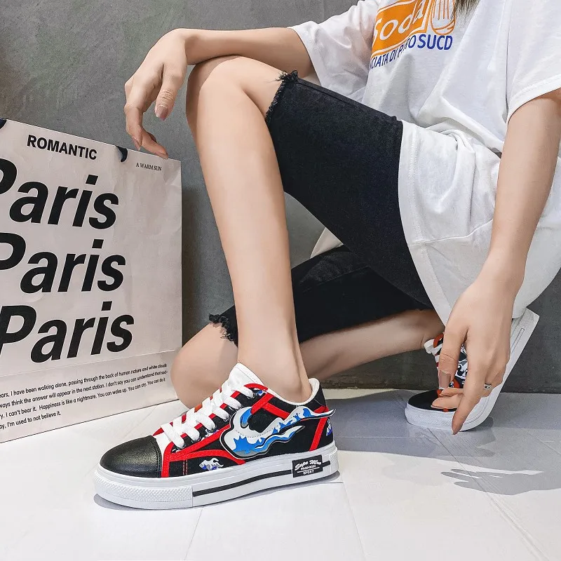 Fashion Casual Shoes Classic Anime Shoes Men Hip Hop Fashion Clunky Cosplay Cool Men Running Shoes Travel Men Walking Shoes 2021