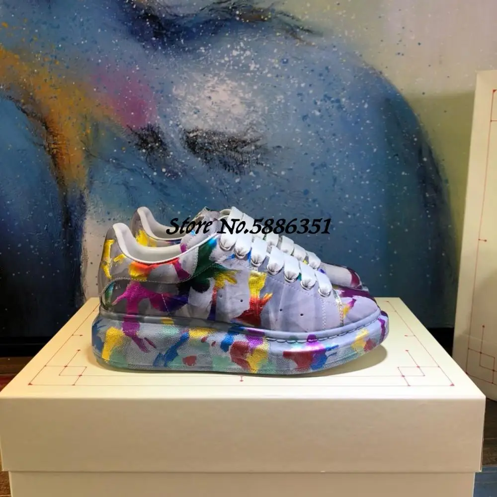 Кроссовки женские и мужские кожаные повседневные беговые туфли на толстой