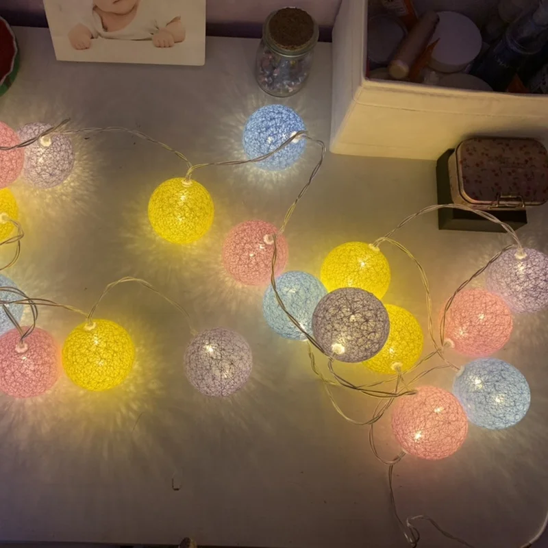 

Cotton Ball Lantern Small Colorful Ball String Ball Light Christmas Tree Decoration Birthday Party Children's Bedroom Christmas