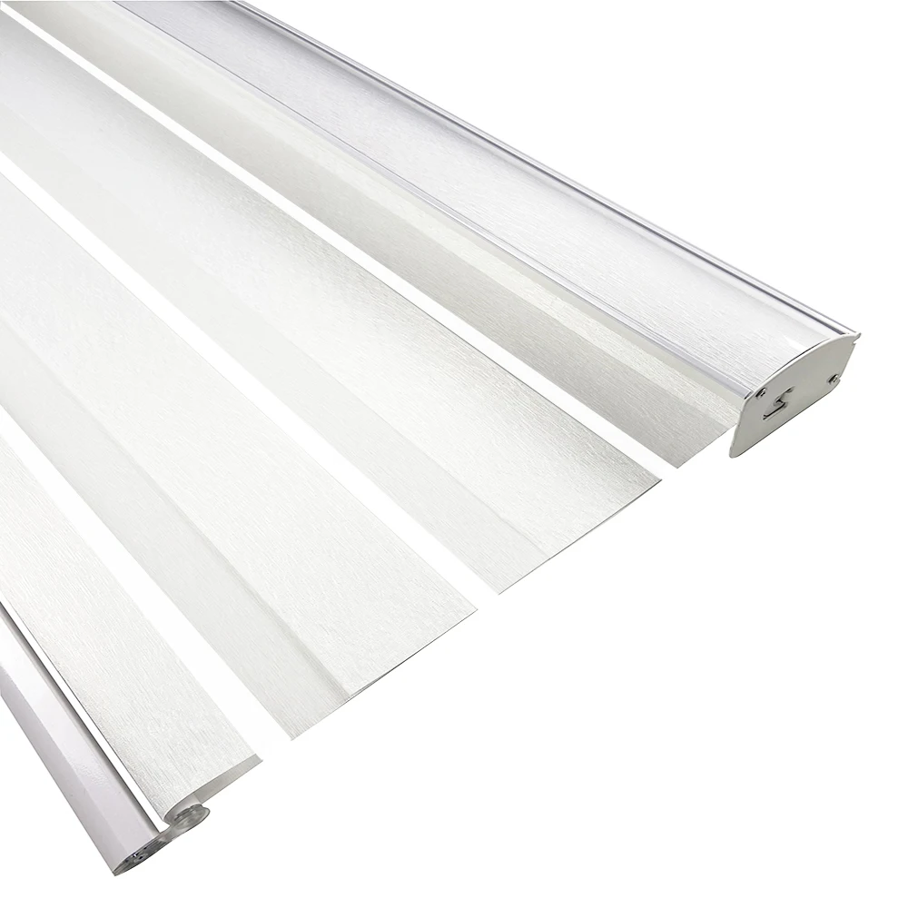 Полосатые жалюзи из 100% полиэстера полузатемняющие оконные роликовые для