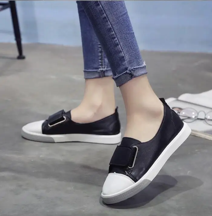 Женские мокасины из натуральной кожи белые Лоферы без застежки на плоской