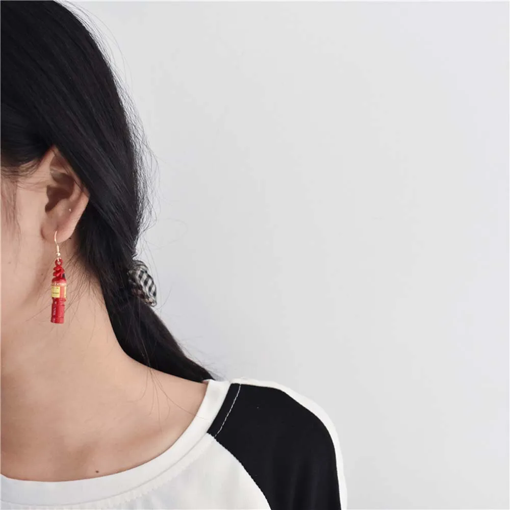 Personality Creative Simulation Fire Extinguisher Model Earrings Female Fun Punk Style Temperament Pendant Accessories | Украшения и