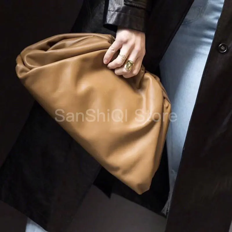 Простая женская сумка мессенджер из пельменей дизайнерская Ретро Новинка 2019