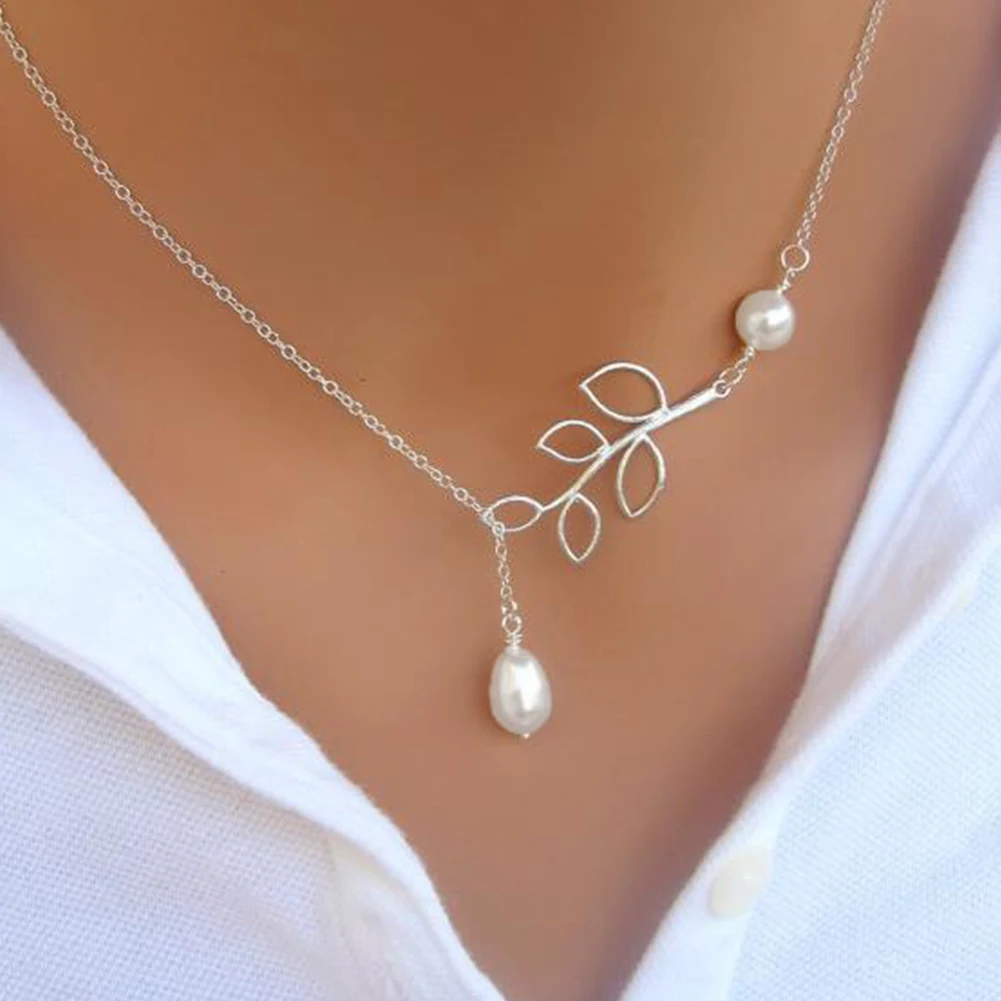 Модный женский чокер с подвеской из искусственного жемчуга полыми листьями