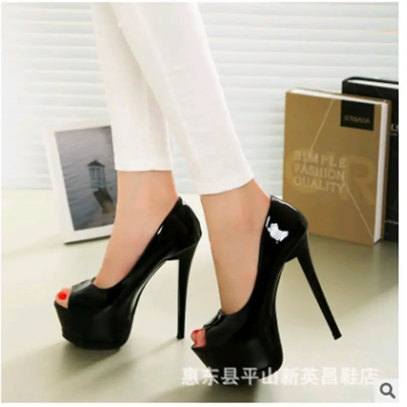 

2020 spring and summer new black super high heel night club fish mouth nude patent leather ol large women's single shoes sandals