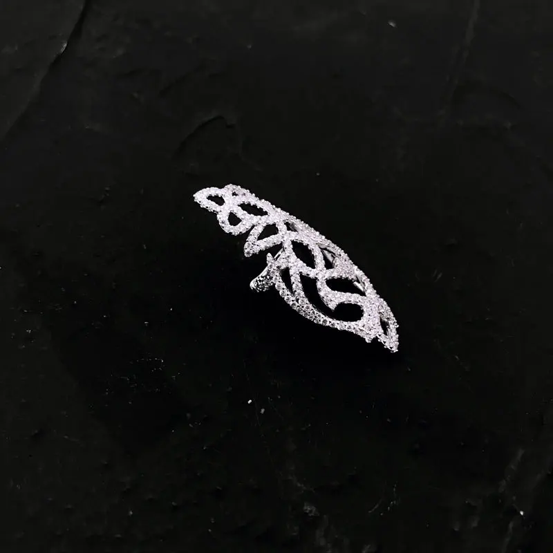 

S925 sterling silver summer new single arabesque ear bone clip female European and American style retro earrings jewelry gift