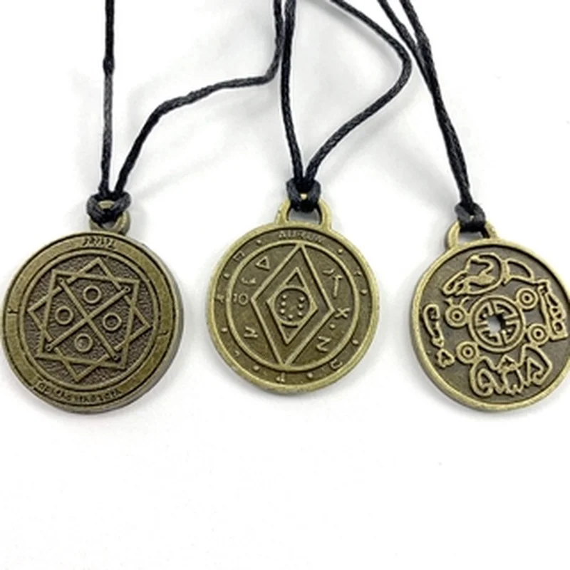 Ожерелье мужское кожаное в стиле Ретро |