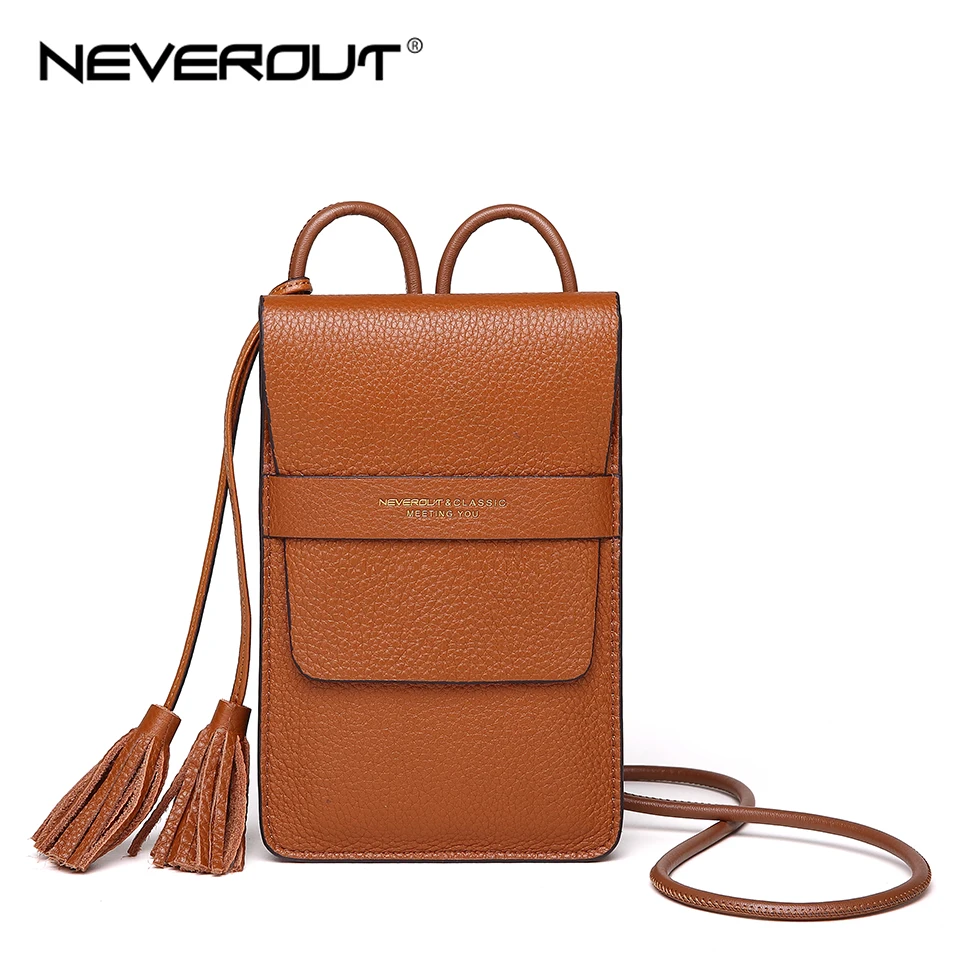 Женская сумка мессенджер NEVEROUT из мягкой натуральной кожи с кисточками 3