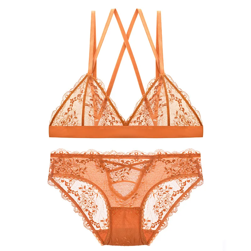 

2020 New French Sexy Triangle Cup Sexy Ultra-thin No Steel Ring Underwear Hollow Lace Breathable Bra Set