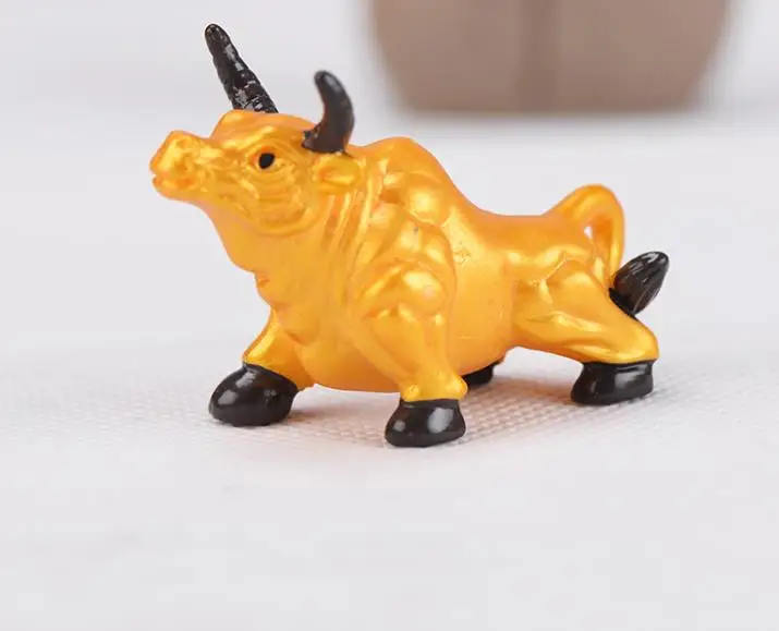 1 шт. креативная мультяшная фигурка маленькой коровы игрушечное животное Золотой