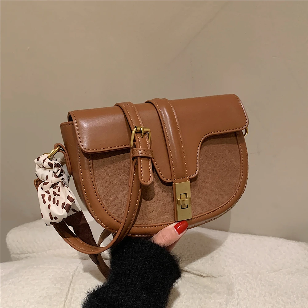

Trendy Vintage Semicircle Suede Saddle Small Shoulder Crossbody Bags For Women Brand Designer Ladies Purses And Handbags 2021