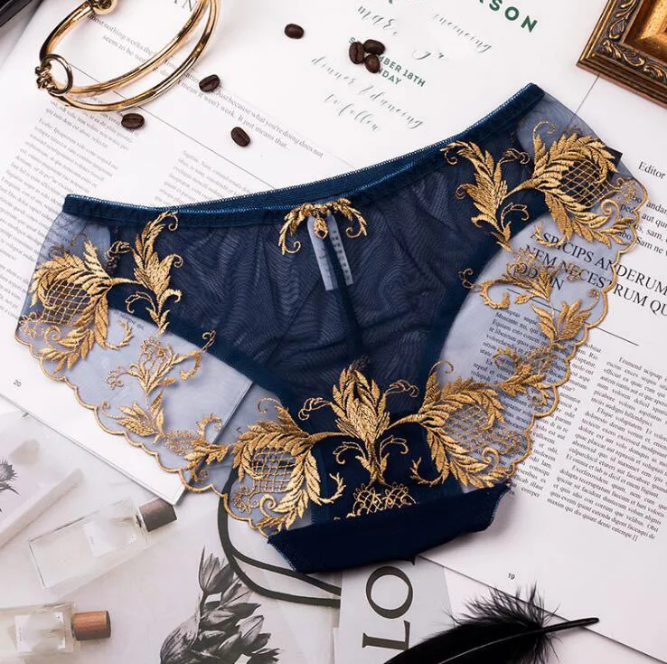 

Women Sexy Lace Briefs Seamless Embroidery Transparent Panties Low Waist Underwear Hollow Out Knickers Female Golden Pantys New