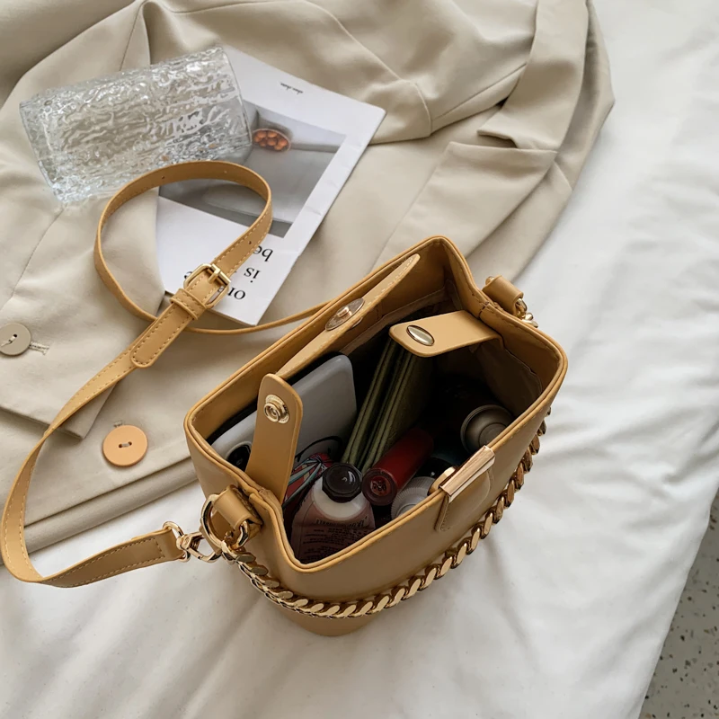 

Solid Color Bucket Crossbody Bags for Women 2021 New Luxury Pu Leather Shoulder Messenger Bag Ladies Simple Chain Tote Handbags