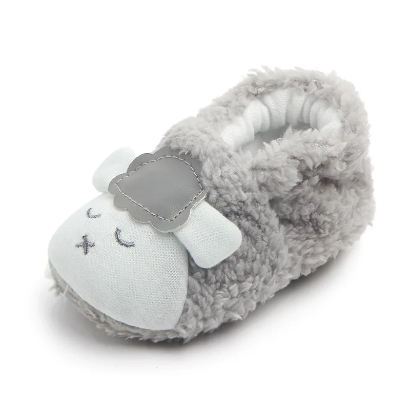 Gray short sheep Зимняя обувь для новорожденных; Плюшевые Нескользящие Детские ботинки для малышей; обувь для малышей; ботинки для мальчиков и девочек 0-18 месяцев - Цвет: Gray short sheep