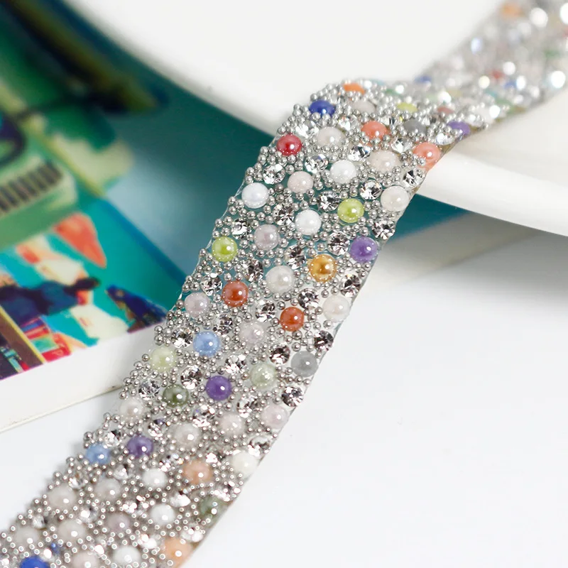 Стразы для шитья на цепочке 90 см с кристаллами клей горячего расплава обрезка