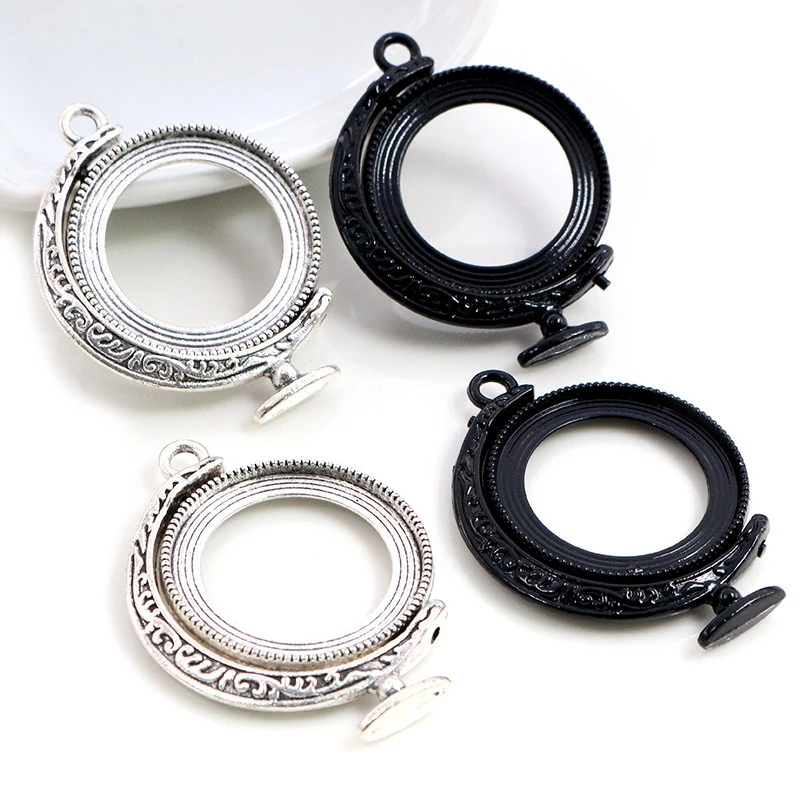 Основа подвески новой моды с кабошоном поворотного двустороннего черно-серебристого цвета, в комплекте 5 штук, диаметр внутреннего отверстия 25 мм.