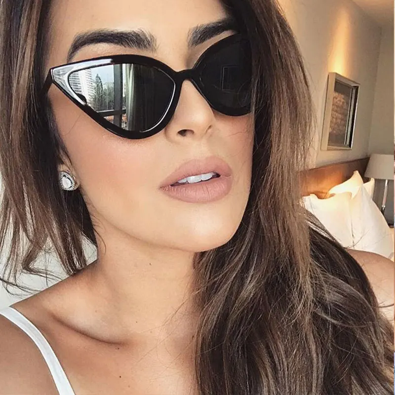 

2021 Vintage Ladies Sexy Cat Eye Sunglasses Women Black Red Retro Small Alloy Cheap Sun Glasses Gafas Oculos De Sol Feminino