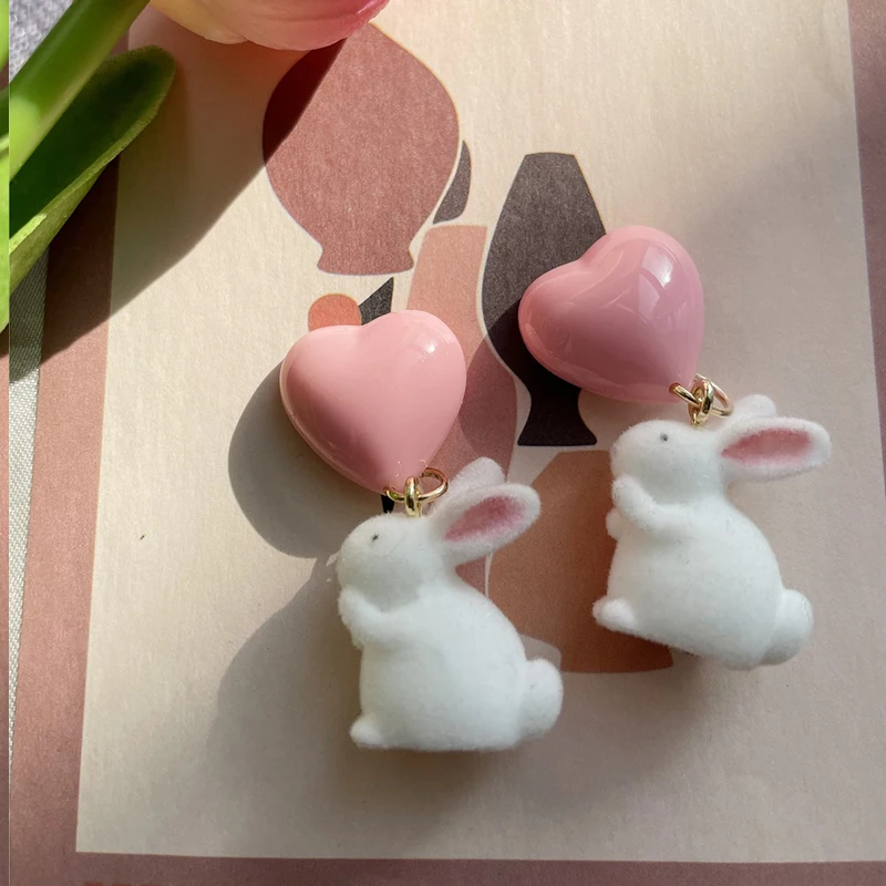 

Linmouge Fashion Cute Rabbits Dangle Earrings For Women White Color Pink Heart Girl's Gifts Female Trendy Creative Jewlery EF256