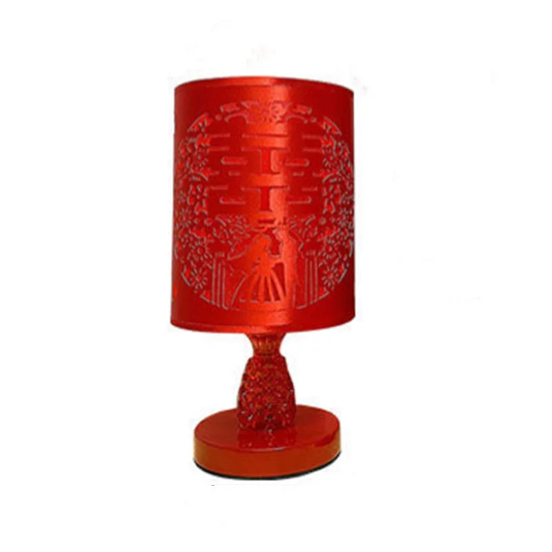 

Настольная лампа в китайском стиле, красная, романтическая, для спальни, свадьбы, декоративное освещение, прикроватная лампа восточной куль...
