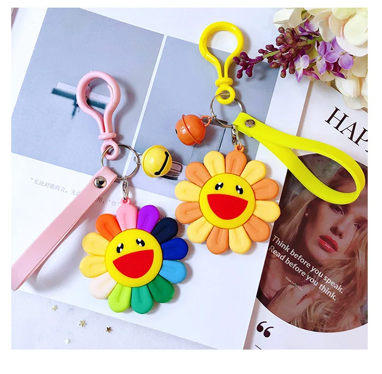 

2020 New Colorful Soft Sunshine Smile Keychain Sun Flower Keychain Car Sunflower KeyRing Pendant Best Event Christmas Gift Cute