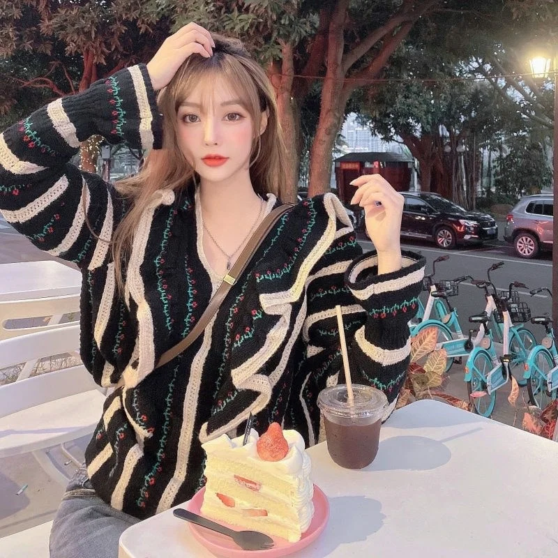 Женский вязаный свитер с V образным вырезом в Корейском стиле| |