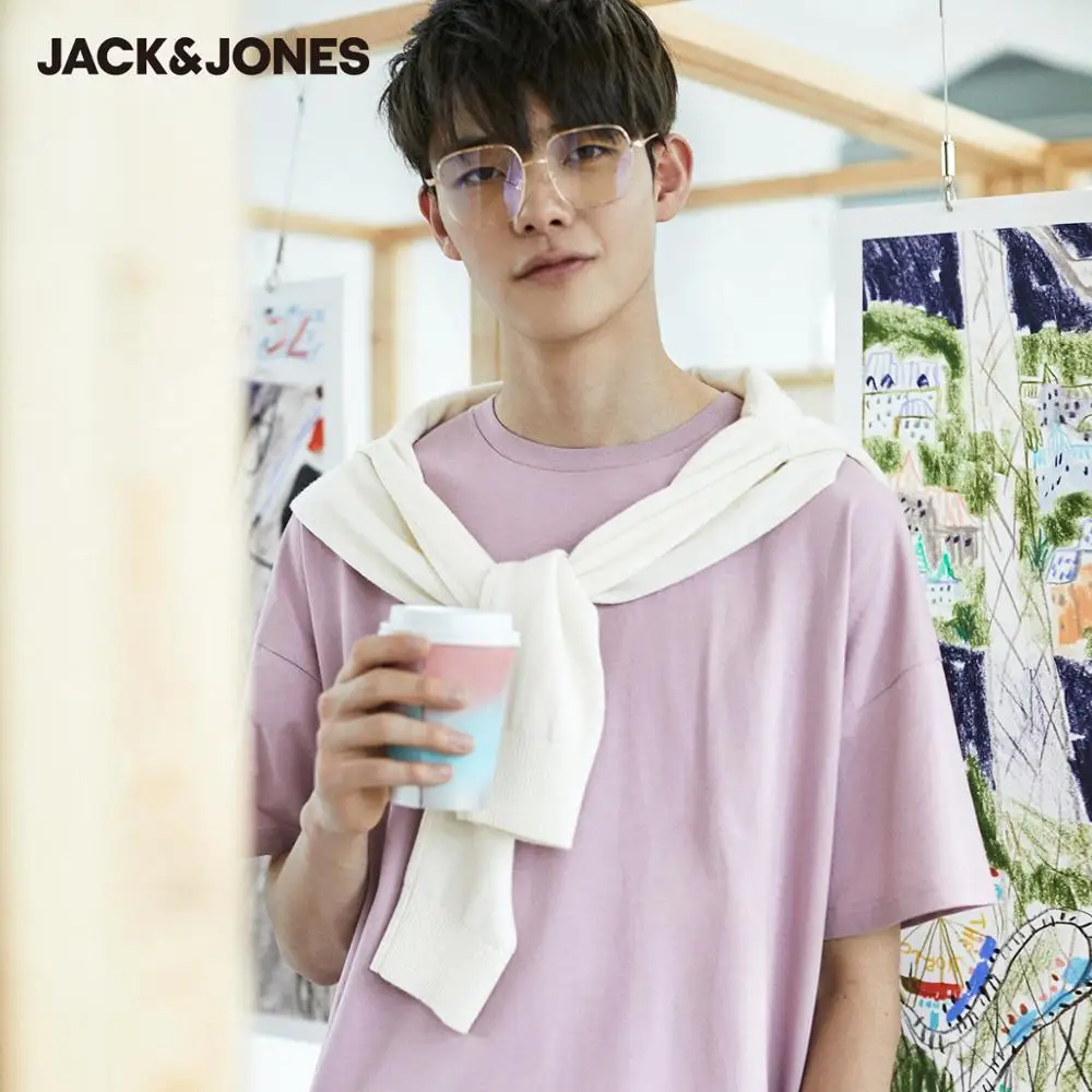 Мужская футболка с вышивкой JackJones свободная Однотонная 220101584 | одежда