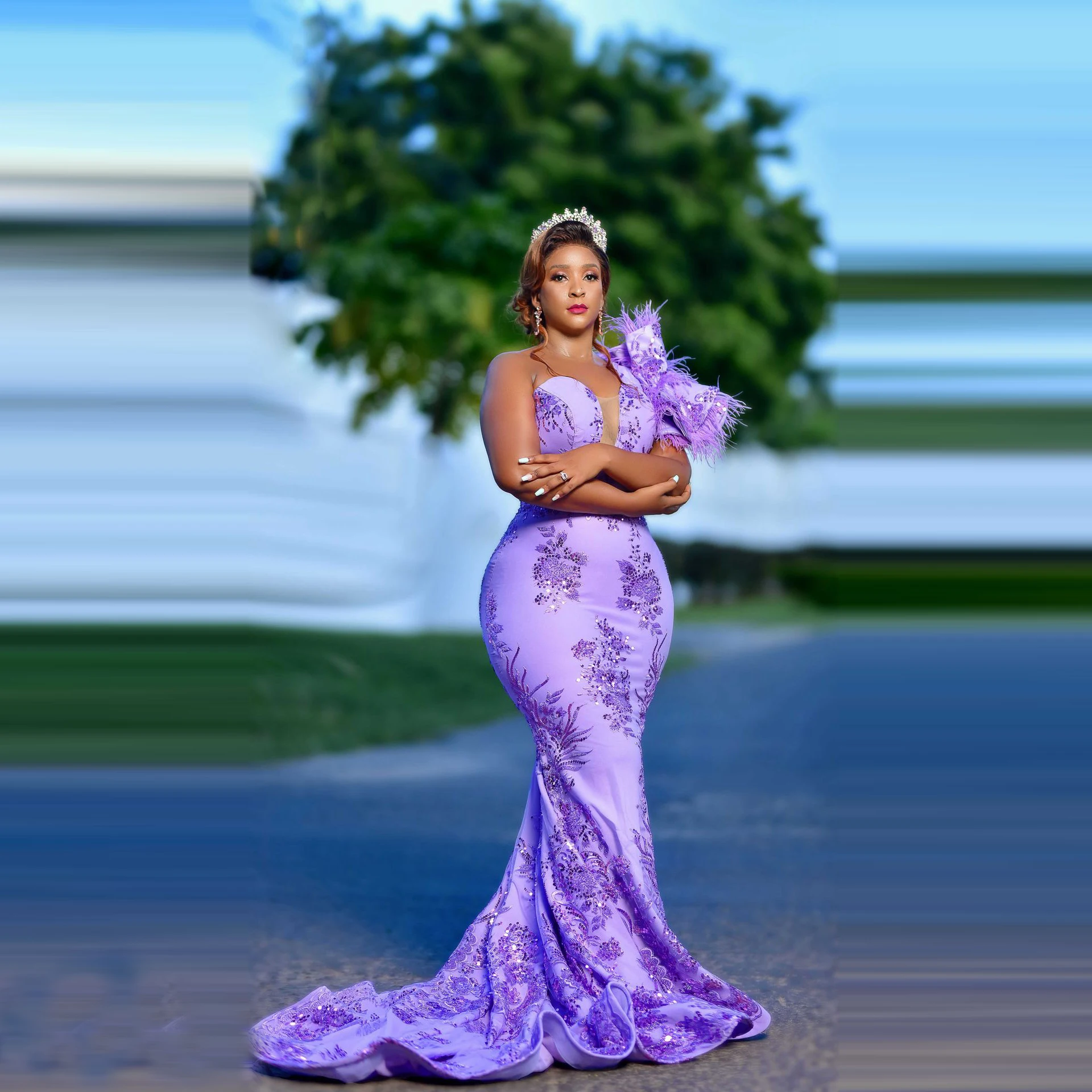 

Charming Purple Plus Size Prom Gowns One Shoulder Sequins Lace With Train Feathers Long Women Aso Ebi Evening Dresses