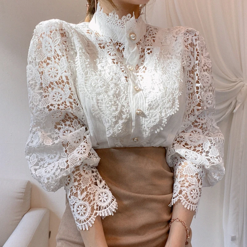 

Hollow Out Flower Lace Patchwork Shirt Femme Blusas All-match Women Blouse Top Chic Button White Petal Sleeve Stand Collar 631F