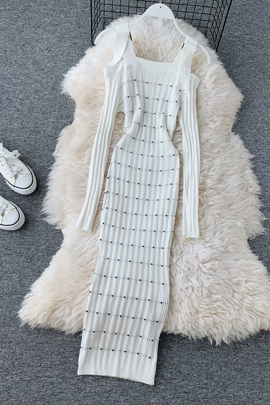 

Women Dress 2020 Autumn New Korean Version Sexy Off-the-shoulder Slim Midi Bottom Dress Long-sleeve Knitted Dot Dress