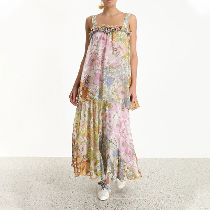 Женское платье в стиле пэчворк с рюшами на бретельках квадратным воротником и