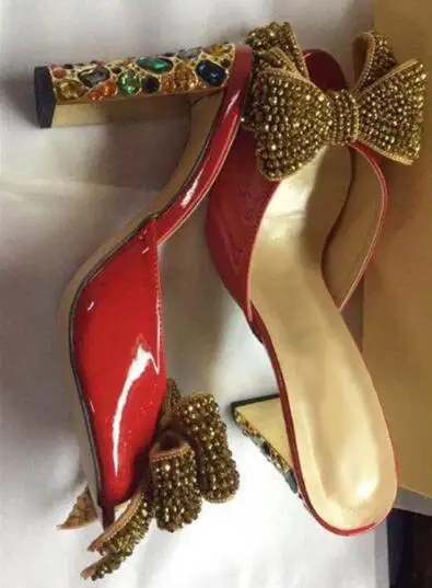 Красный Стразы Бисер галстук-бабочка Шлёпанцы Для женщин шлёпанцы для женщин с открытым носком на высоком каблуке со стразами; Летние Тапочки женские деловые, вечерние туфли Для женщин - Цвет: Красный