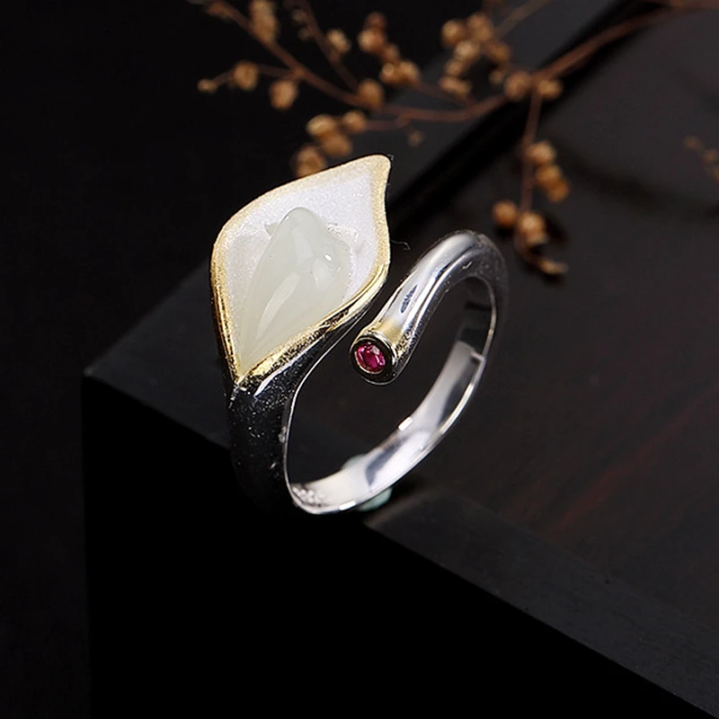 Женское кольцо из натурального нефрита регулируемое в винтажном стиле |