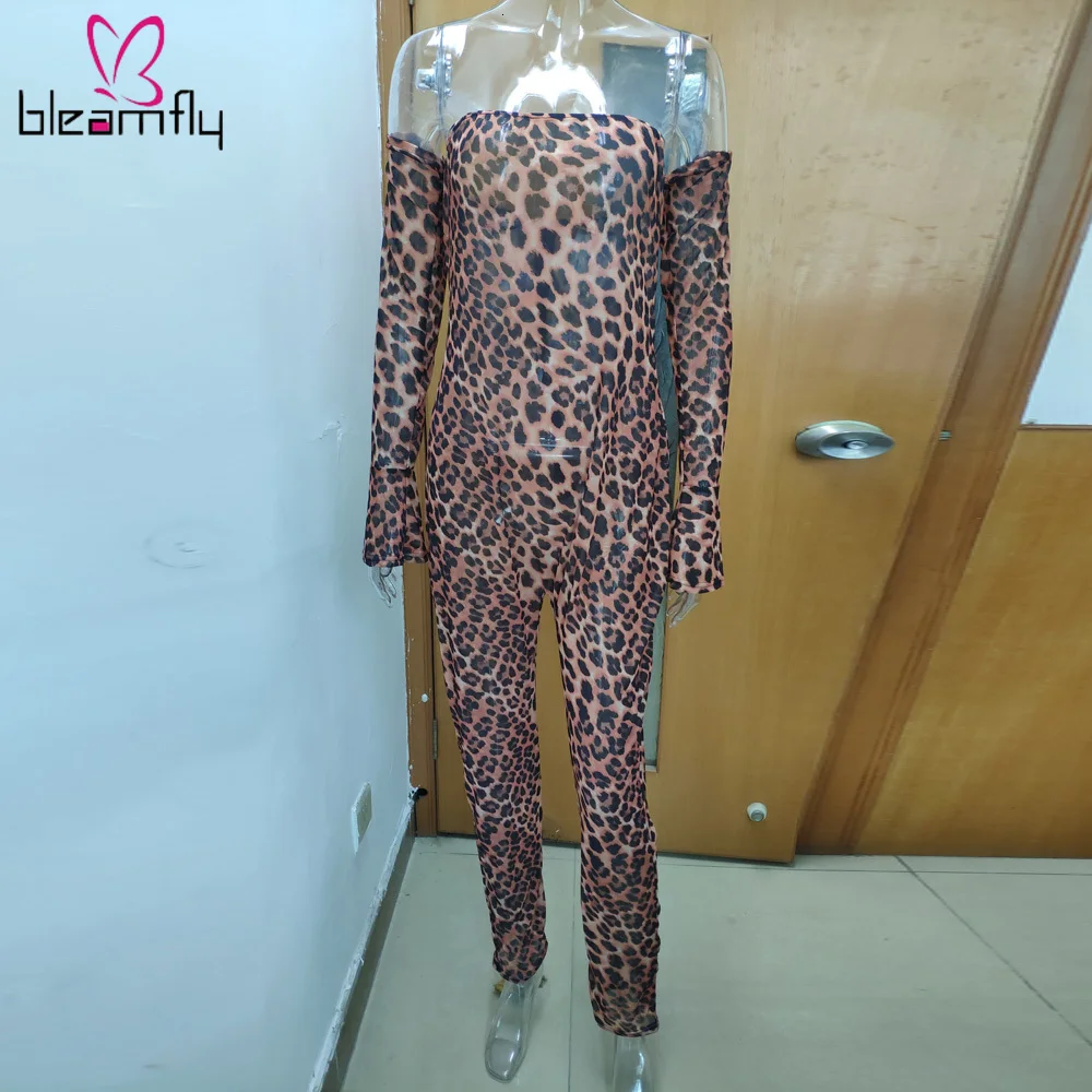 Летний сексуальный комбинезон с открытыми плечами и вырезом лодочкой Облегающий