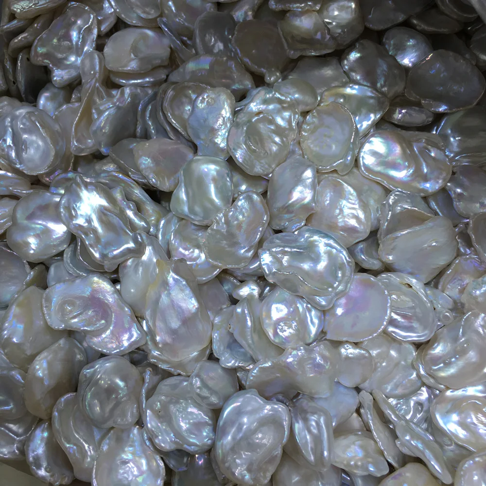 

New Petal-shaped White Imitation Pearl Beads Simple And Stylish DIY Jewelry Gift Size 15-18mm/18-20mm/20-25mm